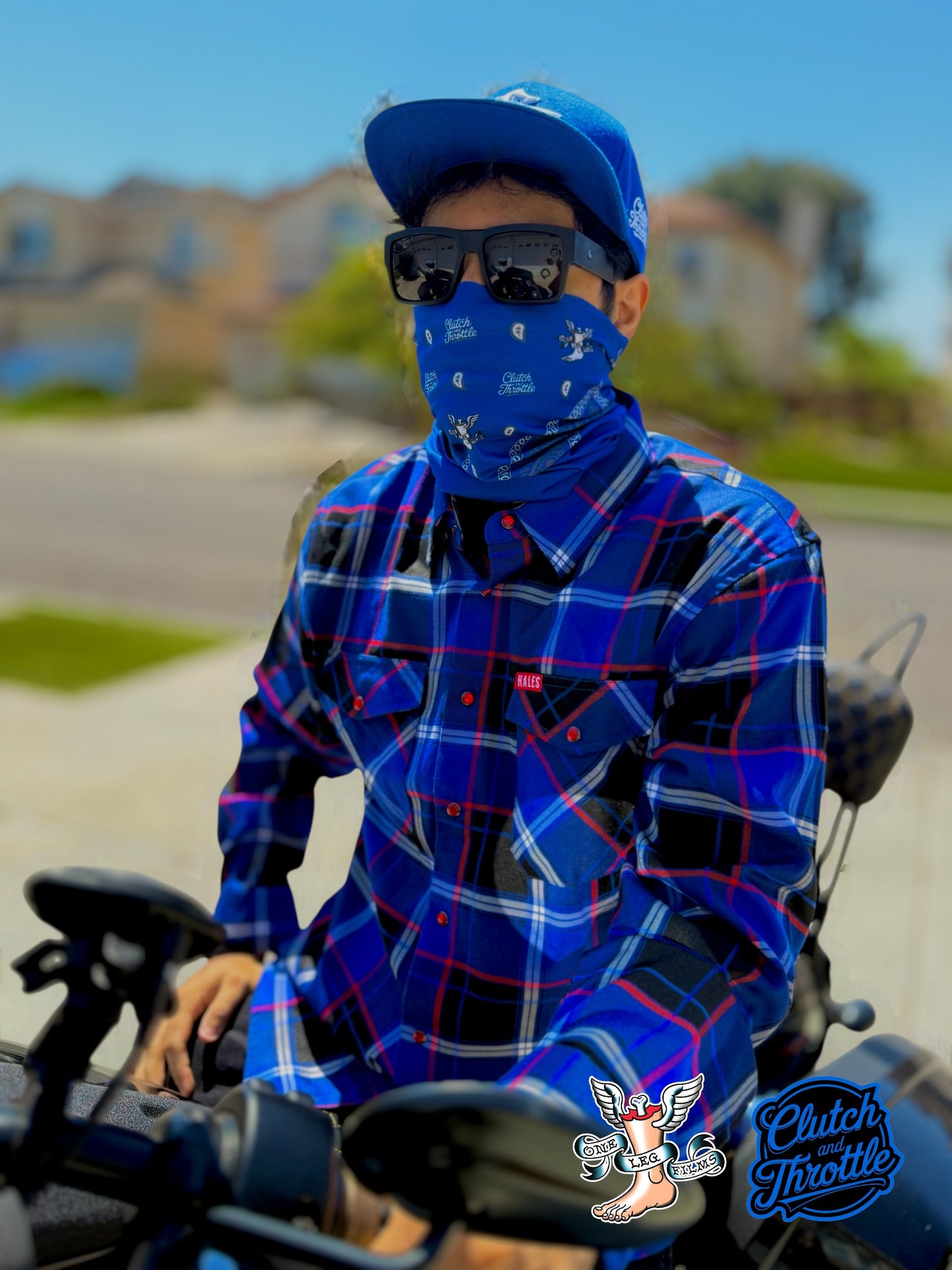 One Leg Films Paisley Neck Gaiter (Blue/Gray)